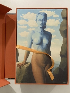 Livro - Caixa René Magritte - The Empire Of Images - Editora Assouline na internet