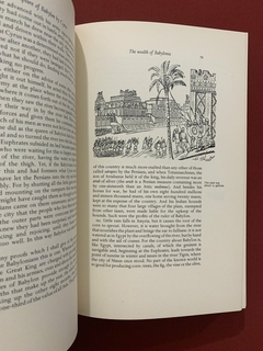 Livro - The Histories Of Herodotus - 2 Volumes - The Heritage Press - Capa Dura - Sebo Mosaico - Livros, DVD's, CD's, LP's, Gibis e HQ's