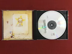 CD - Elton John - Goodbye Yellow Brick Road - Seminovo na internet