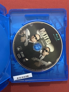 Blu-ray Duplo - MIB I E II - Homens De Preto - Seminovo - loja online