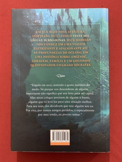 Livro - A Filha Das Profundezas - Rick Riordan - Ed. Intrínseca - Seminovo - comprar online