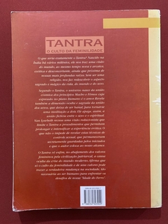 Livro - Tantra, O Culto Da Feminilidade - André Van Lysebeth - Editora Summus - comprar online