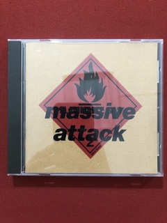 CD - Massive Attack - Blue Lines - Importado - Seminovo