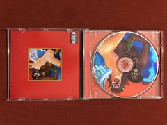 CD - Kanye West - My Beautiful Dark Twisted Fantasy - Semin. na internet