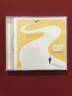 CD - Bruno Mars - Doo-Wops & Hooligans - Nacional - Seminovo