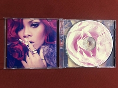 CD - Rihanna - Loud - 2010 - Nacional - Seminovo na internet