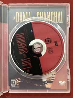 DVD - A Dama De Shanghai - Rita Hayworth - Seminovo na internet