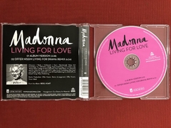 CD - Madonna - Living For Love - 2015 - Importado - Seminovo na internet