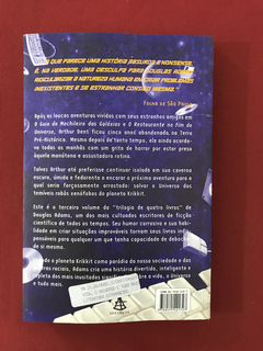 Livro - A Vida, O Universo e Tudo Mais - Douglas Adams - comprar online