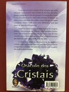Livro - Oráculo Dos Cristais: Leitura De Pedras - Angélica Lisanty - Editora Madras - comprar online