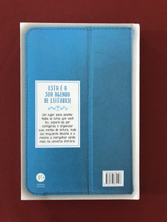 Livro - Livro De Marcar Livros - Capa Dura - Seminovo - comprar online