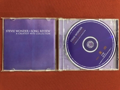 CD - Stevie Wonder - Song Review - A Greatest - Seminovo na internet