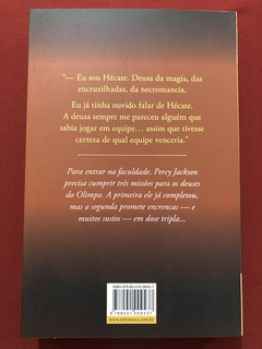 Livro - A Fúria Da Deusa Tríplice - Rick Riordan - Ed. Intrínseca - Seminovo - comprar online