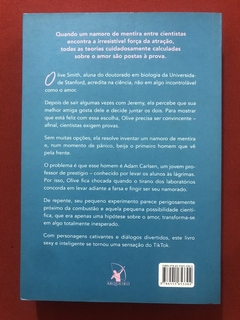 Livro - A Hipótese Do Amor - Ali Hazelwood - Editora Arqueiro - Seminovo - comprar online