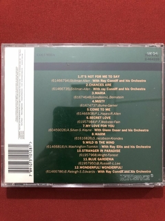 CD - Johnny Mathis - Série Grandes Momentos - Nacio. - Semin - comprar online
