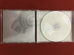 CD - Britney Spears - Greatest Hits: My Prerogative - Semin. na internet