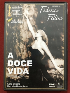 DVD - A Doce Vida - Direção: Federico Fellini - Clássico