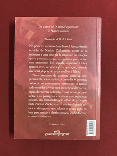 Livro - O Avesso Da Vida - Philip Roth - Companhia de Bolso - comprar online