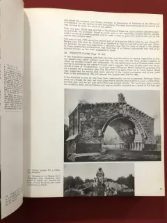 Livro - Gaudí - His Life, His Theories, His Work - César Martinell - Blume - comprar online