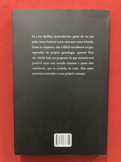 Livro - A Casa Dos Outros - Marcílio França Castro - 7 Letra - comprar online