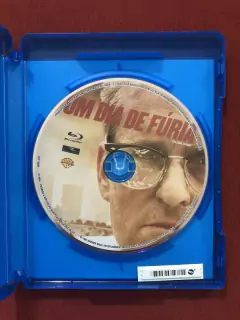 Blu-ray - Um Dia De Fúria - Michael Douglas - Seminovo na internet