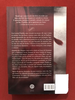 Livro - Anna Vestida De Sangue - Kendare Blake - Seminovo - comprar online
