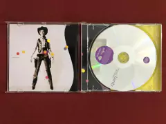 CD - Françoise Hardy - En Résumé... - Importado - Seminovo na internet