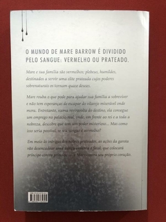 Livro - A Rainha Vermelha - Victoria Aveyard - Ed. Seguinte - Seminovo - comprar online