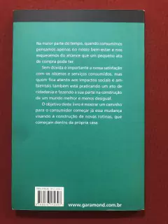 Livro - A Cultura Do Supérfluo - Pólita Gonçalves - Seminovo - comprar online