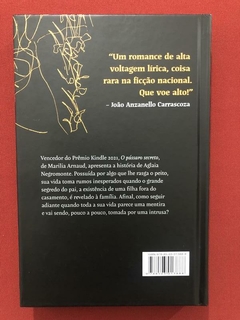 Livro - O Pássaro Secreto - Marilia Arnaud - Tag - Seminovo - comprar online