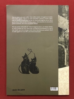 Livro- A Mulher Gigante Da Casa 88- Ed. Pulo Do Gato - Semin - comprar online