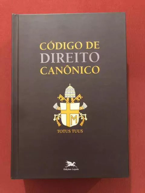 Livro - Código De Direito Canônico - Totus Tuus - Loyola - Seminovo