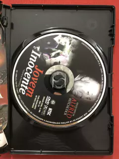 DVD - Jovem E Inocente - Alfred Hitchcock - Seminovo na internet