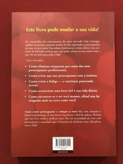 Livro - Como Evitar Preocupações E Começar A Viver - Dale Carnegie - Seminovo - comprar online