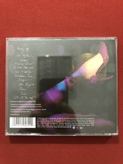 CD - Madonna - Confessions On A Dance Floor - Seminovo - comprar online