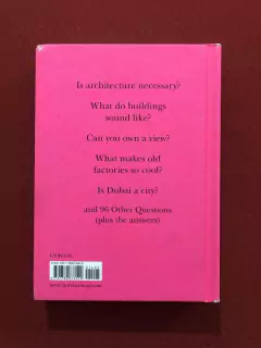 Livro- What Is Architecture? And 100 Other Questions - Semin - comprar online