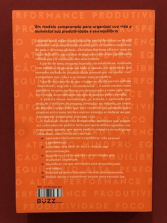 Livro - A Tríade Do Tempo - Christian Barbosa - Seminovo - comprar online