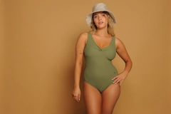 Imagen de MALLA ENTERA CON NUDO CAPRI T. 52 54 (4232SYE)