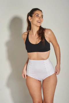 UNIVERSAL ALGODON Y LYCRA CON BRODERIE (2315)