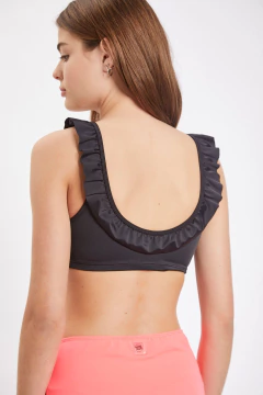 TOP ENTERO CON VOLADO (443-00) en internet