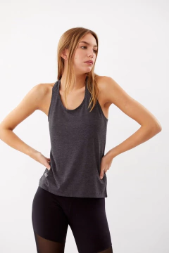 MUSCULOSA ALGODON DEPORTICA BASIC (20209-000)