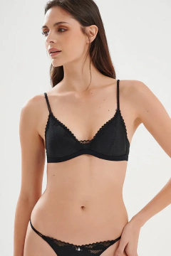 TRIANGULO SOFT LYCRA Y ENCAJE SITGES (4390) - Victoria Garrido Lenceria