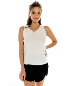 MUSCULOSA CON APLIQUE (1155M) - Victoria Garrido Lenceria