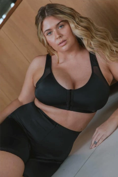 TRUSA C/PIERNA SATEN Y LYCRA (940DS) en internet