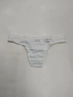 LESS CON LUREX (7124)