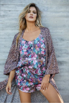 PIJAMA B/FINO Y SHORT SATEN ESTAMPADO TRINIDAD BY MERY (9600-25) - comprar online