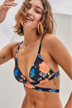 DOS PIEZAS TRIANGULO C/ RELL TIRAS Y COLALESS JUNGLE BOOGIE (506-23) en internet