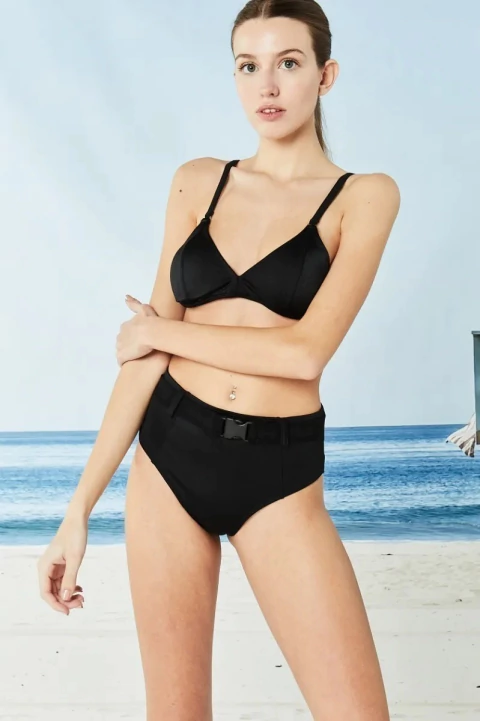 2 PIEZAS TRIANGULO CON RELLENO Y LESS TIRO ALTO POLIFONIC (506-21)