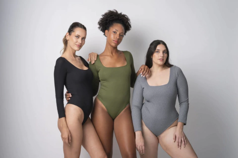 BODY M/LARGA MORLEY ESCOTE CUADRADO URBAN (A410)