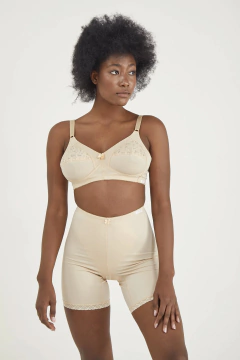 TRUSA C/PIERNA SATEN Y LYCRA (940DE) en internet